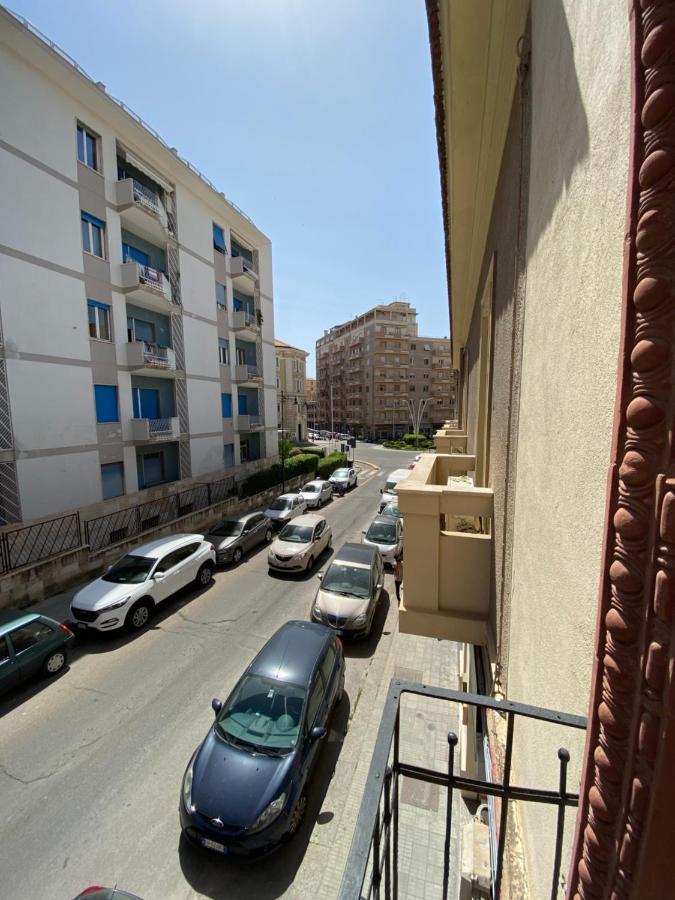 Appartamento Vacanze Cagliari - Via Lanusei エクステリア 写真