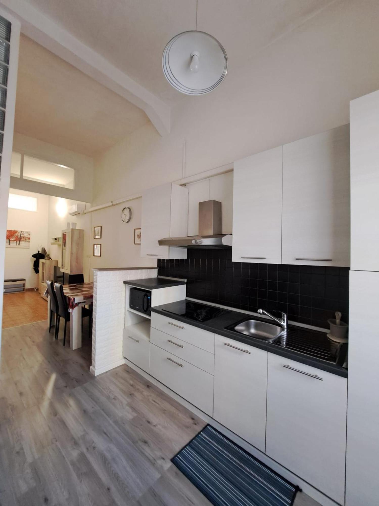 Appartamento Vacanze Cagliari - Via Lanusei エクステリア 写真