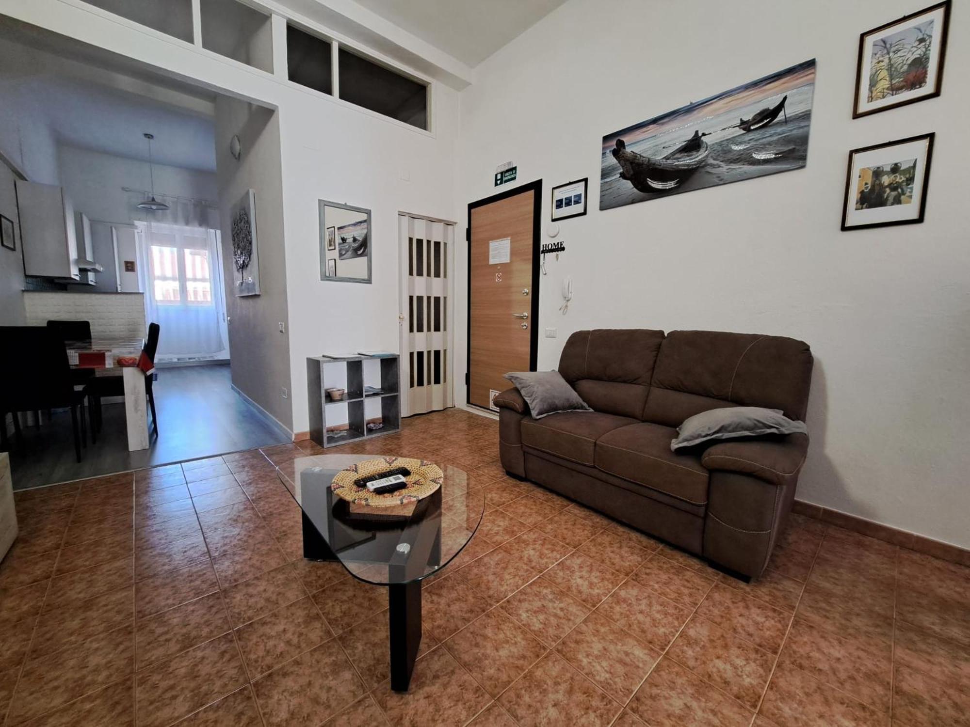 Appartamento Vacanze Cagliari - Via Lanusei エクステリア 写真